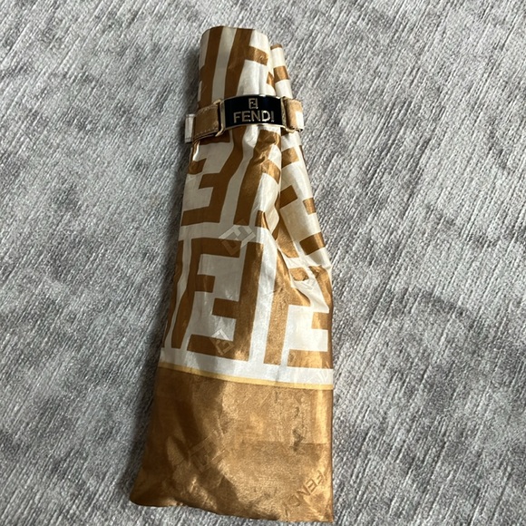 Fendi Monogram Umbrella - Picture 2 of 13